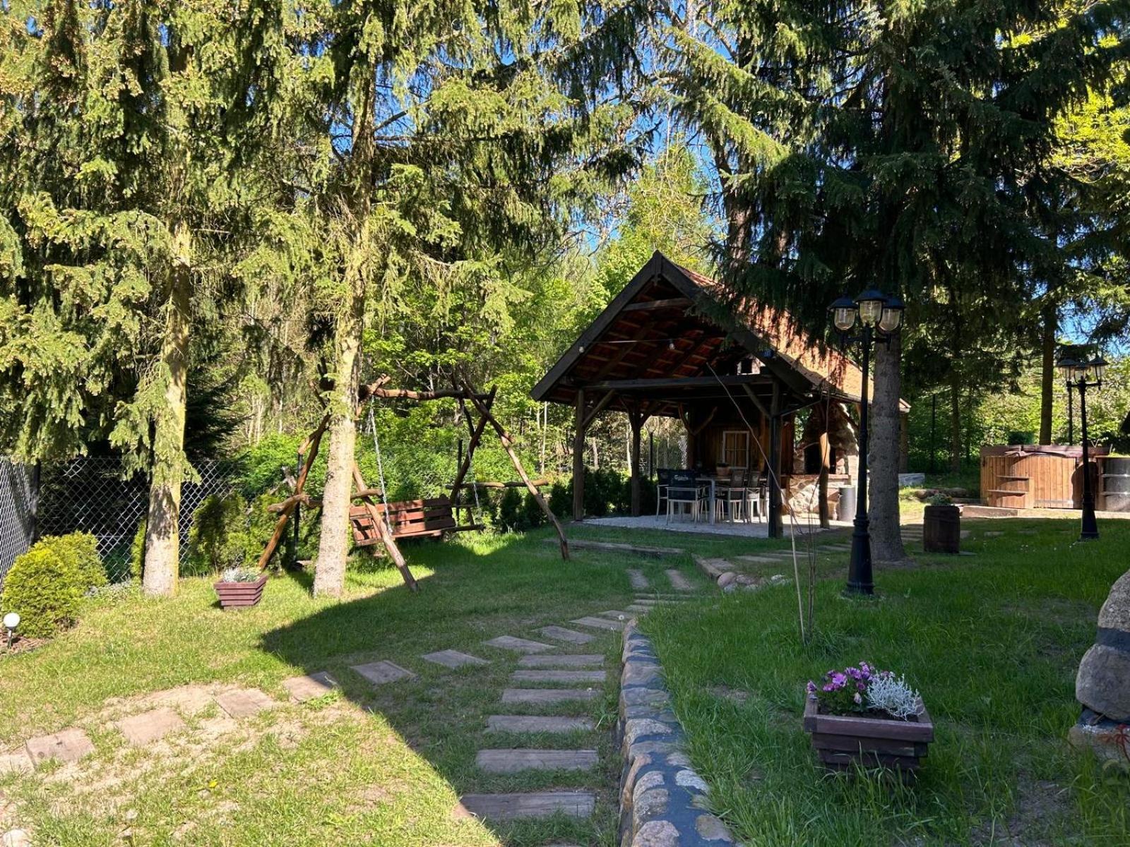 Апартаменты Dobrze Mi Tu-Kikity Экстерьер фото